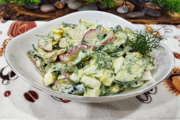 Салат Летний с яйцом